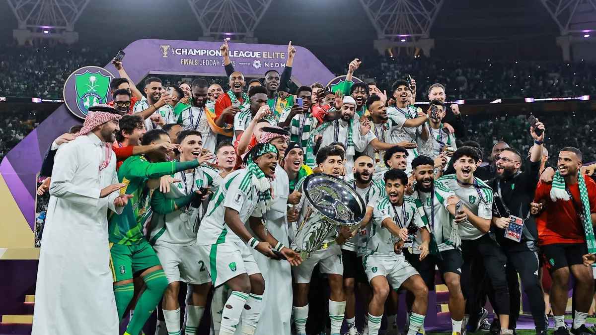 مفاجأة.. الأهلي السعودي يتفوق على الهلال والاتحاد في التصنيف العالمي | إرم نيوز