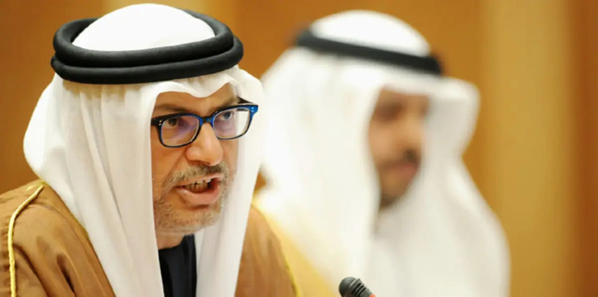 كوبلر يشيد بـ"حكمة" أنور قرقاش