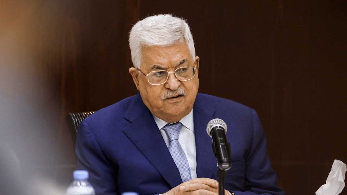 استطلاع داخلي: أغلبية "فتح" تحمّل عباس مسؤولية الانقسام الفلسطيني
