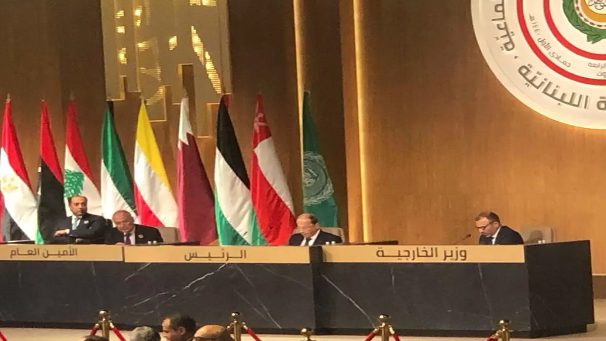 عون: نصف عدد سكان لبنان بات من النازحين السوريين واللاجئين الفلسطينيين