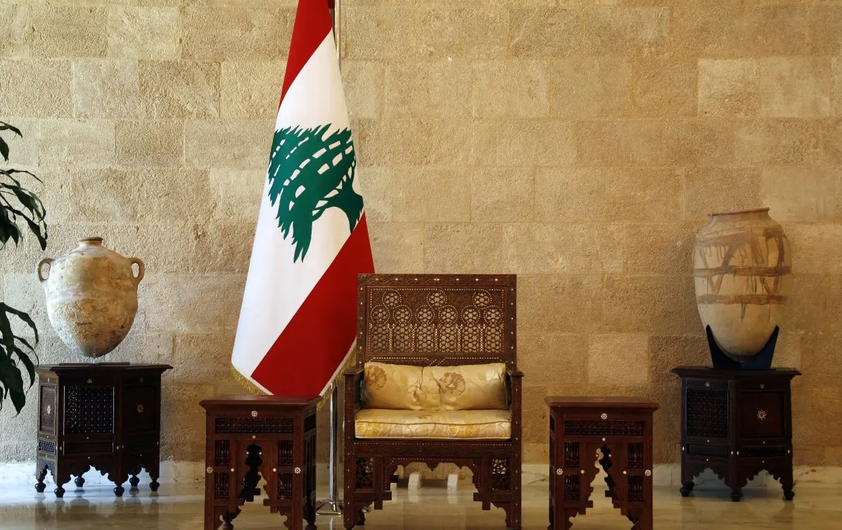لبنان خارج تفاهمات الإقليم.. الرئيس بعيد ومحاولات للنجاة من الفراغ 