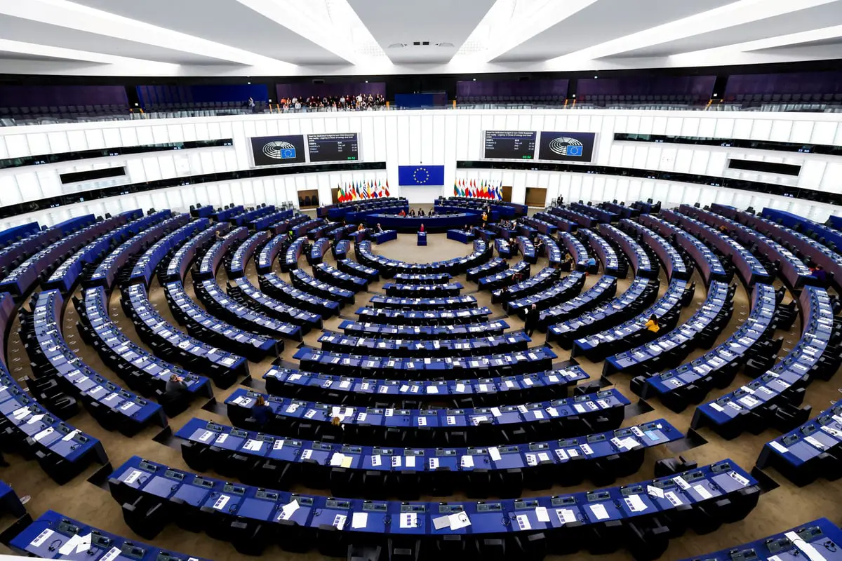7 كتل رئيسية.. ألمانيا وإيطاليا تقودان البرلمان الأوروبي الجديد