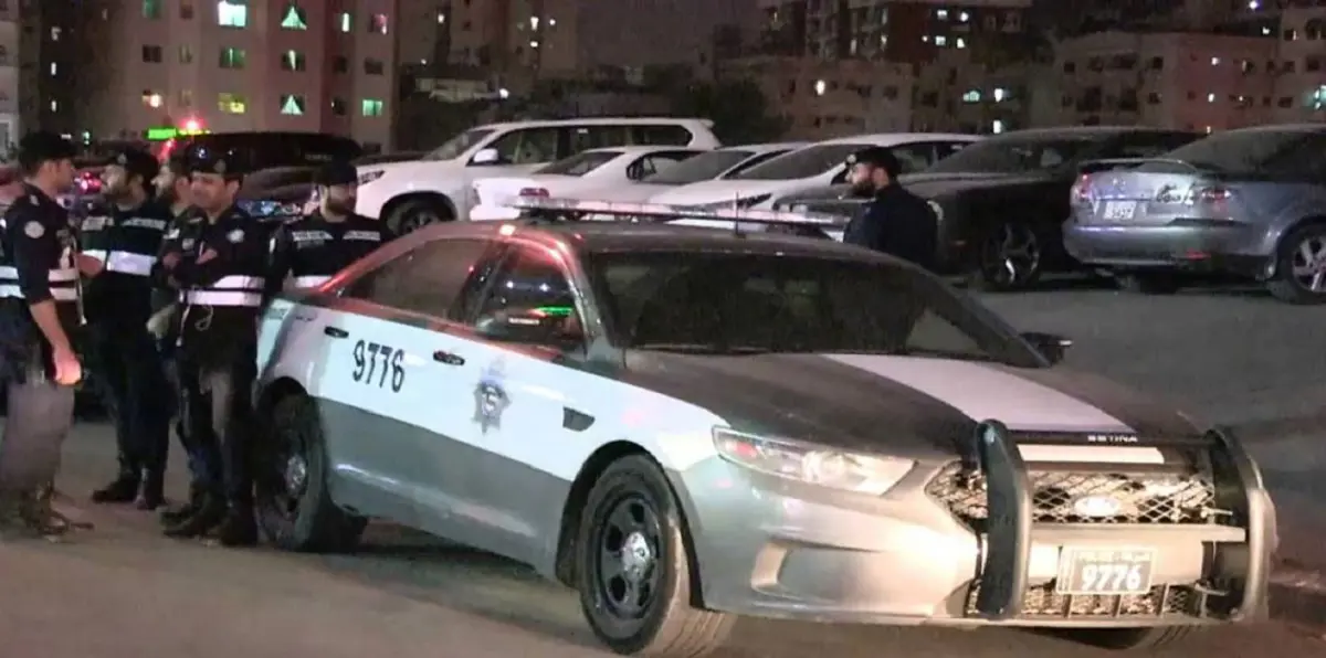 فعل فاضح أمام مقهى بالكويت.. وهذا ما اكتشفته الشرطة