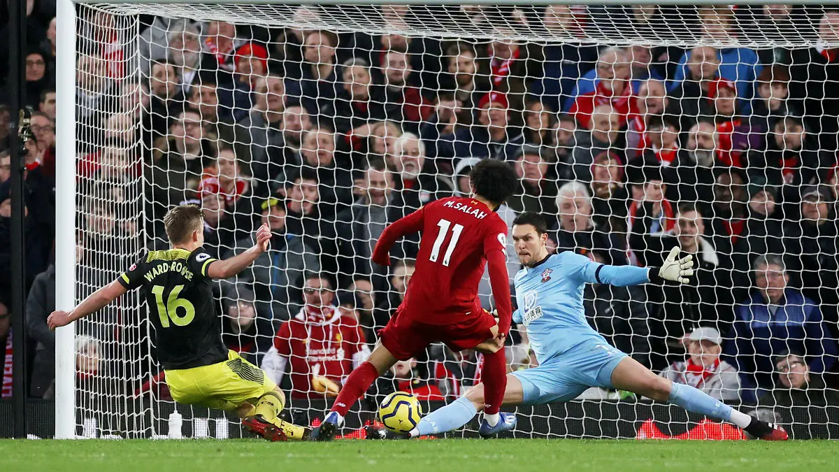 بعد فوز توتنهام على مانشستر سيتي.. رقم تاريخي غير مسبوق لنادي ليفربول في الدوري الإنجليزي