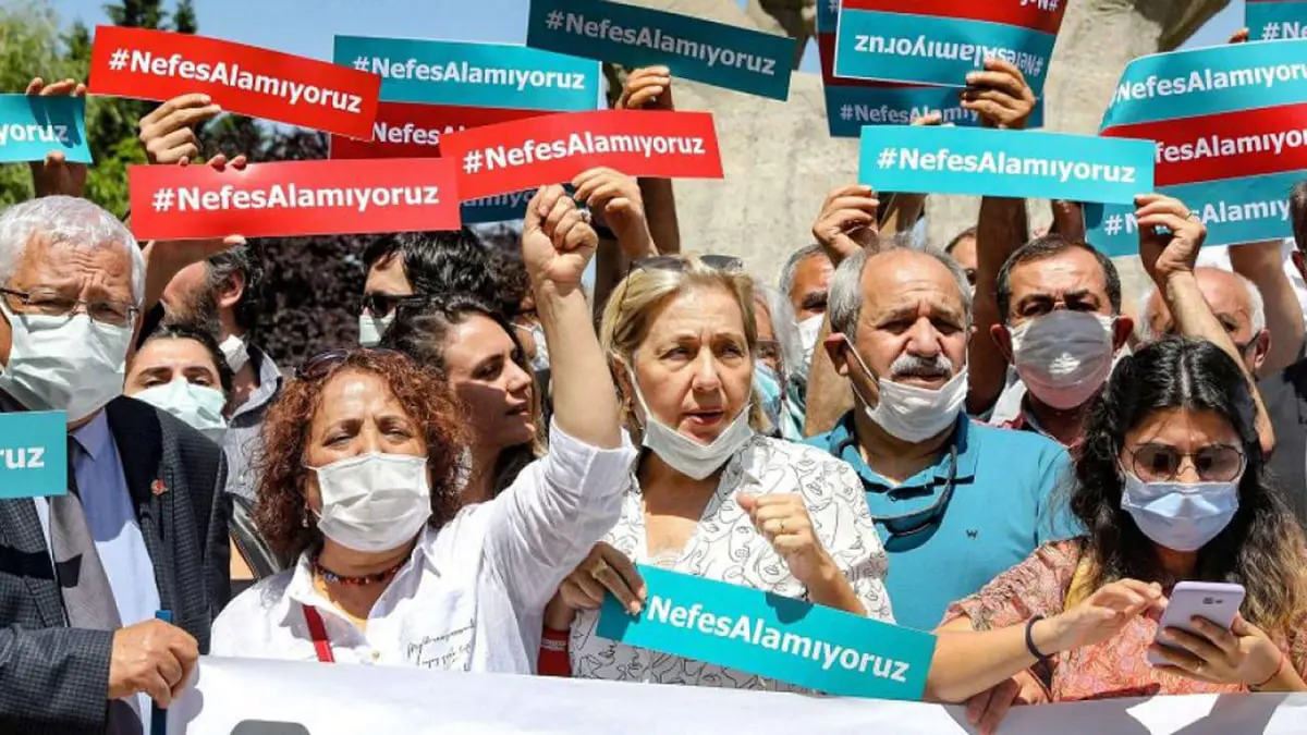 تركيا.. احتجاج في إسطنبول ضد مشروع قانون لوسائل الإعلام