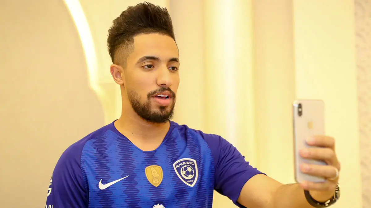 نادي الاتحاد السعودي يكشف حقيقة مفاوضاته لضم هتان باهبري نجم الهلال