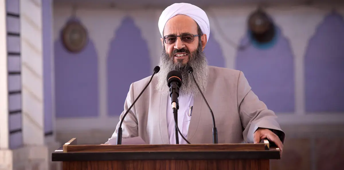 زعيم سنة إيران يدعو لوقف الإجراءات "التعسفية" ضد علماء الطائفة