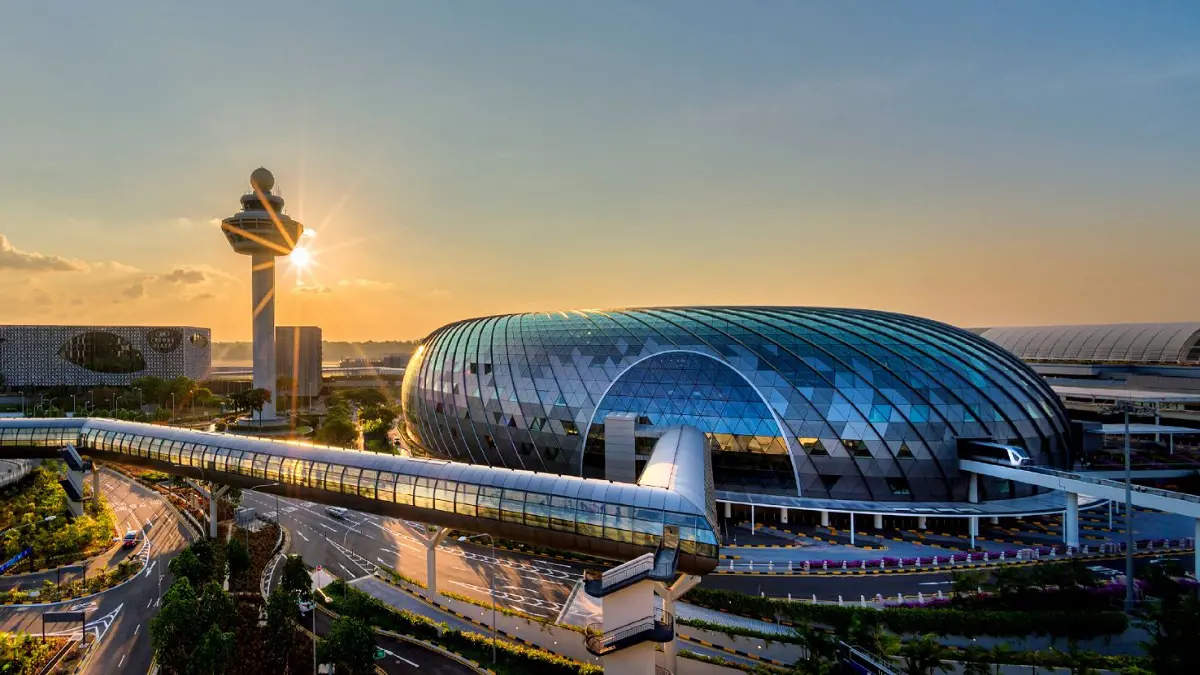 "سنغافورة شانغي" أفضل مطار في العالم لعام 2023 
