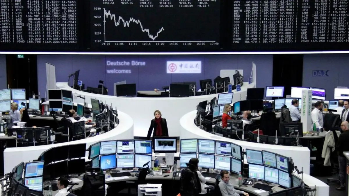 وثيقة مصرفية: مصر تطرح سندات باليورو في بورصة لندن
