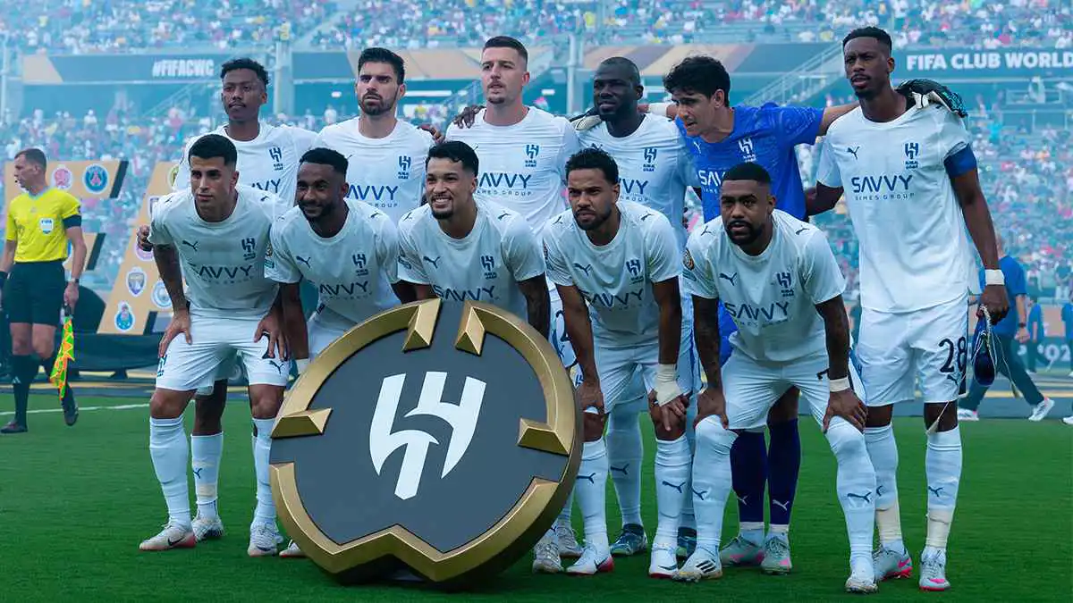 أحدث ضحايا ثورة الهلال السعودي الإدارية