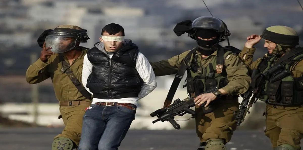 إسرائيل تعتقل 22 فلسطينيا في الضفة الغربية