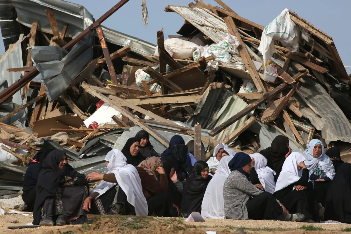 بداعي "عدم الترخيص".. إسرائيل تهدم 47 منزلًا في منطقة النقب