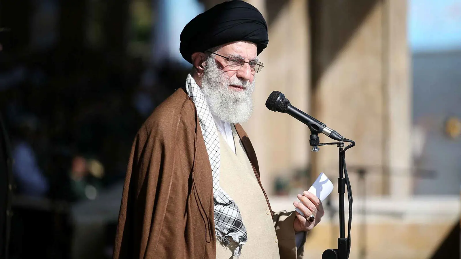 خامنئي يلقي خطاباً للإيرانيين في ظل تصاعد الحرب مع إسرائيل‎