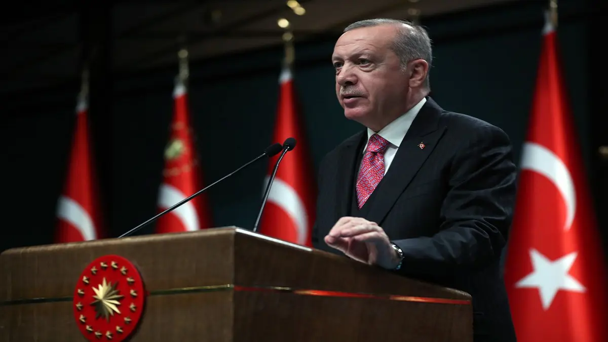أردوغان يؤكد أن تركيا اختبرت منظومة إس-400 الروسية ويرفض انتقادات واشنطن