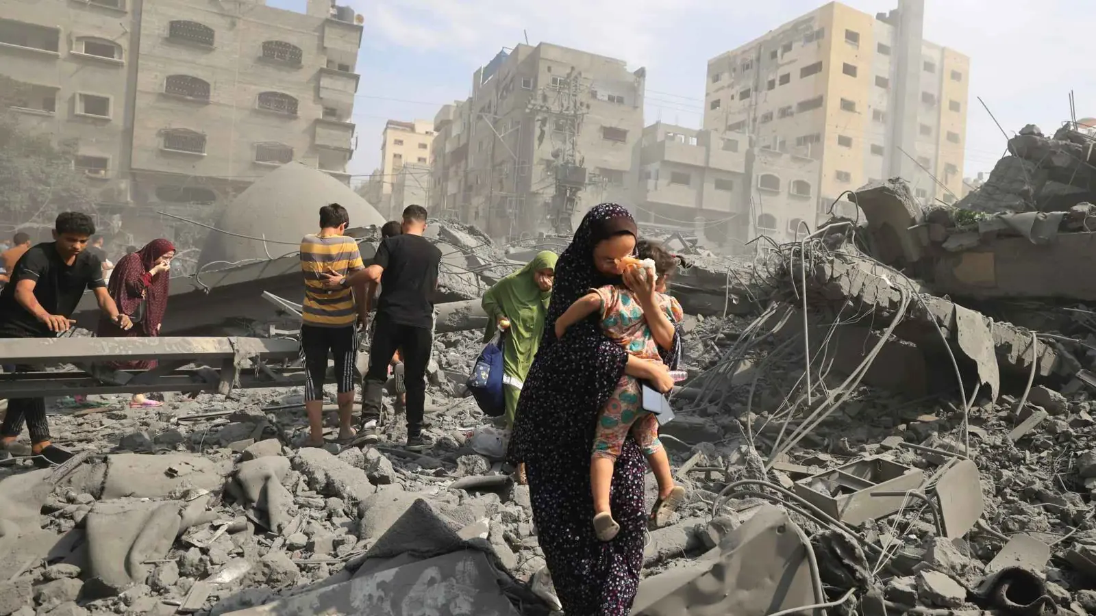 "إغاثة غزة" تبدأ اليوم توزيع المساعدات داخل القطاع