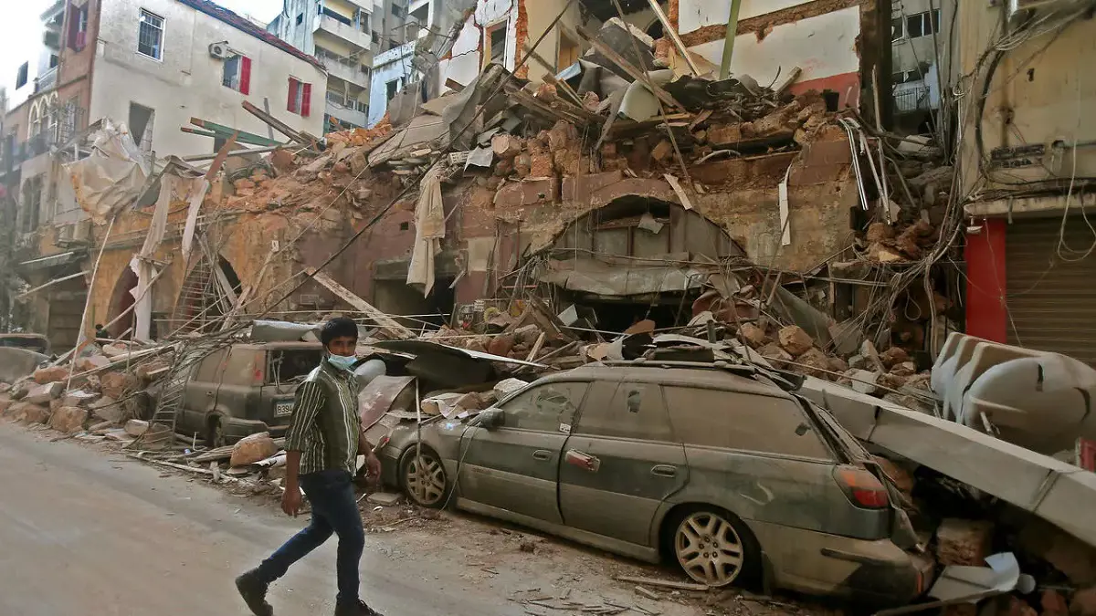الصحة: أكثر من 60 مفقودا جراء انفجار مرفأ بيروت