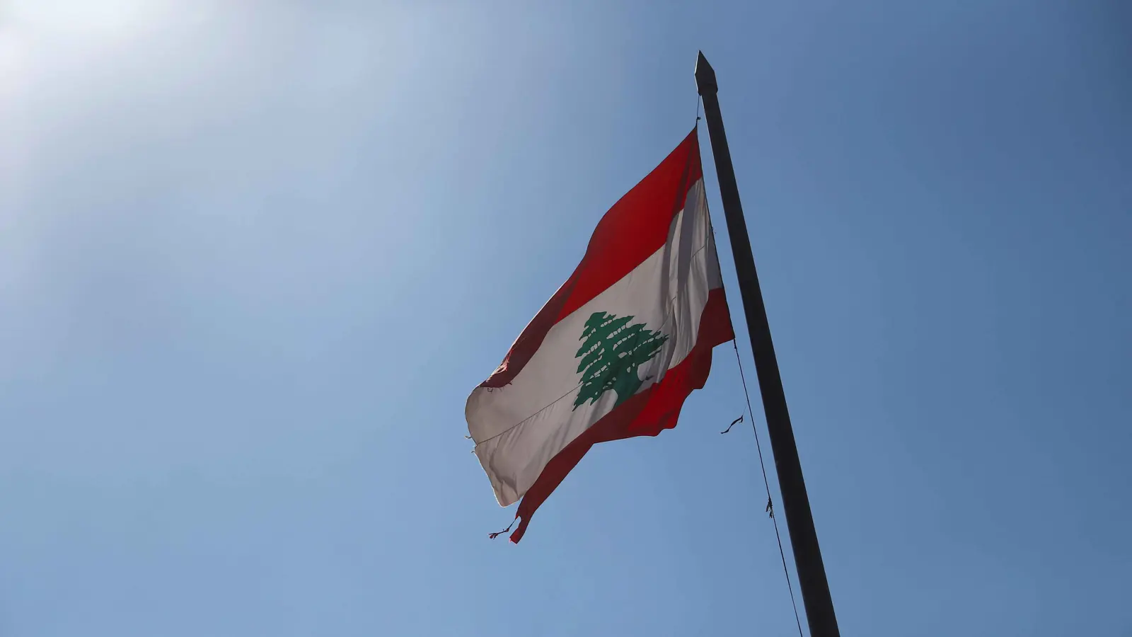 في ظل تأثير إيران.. انتخاب رئيس للبنان ما زال عالقا عند شروط حزب الله