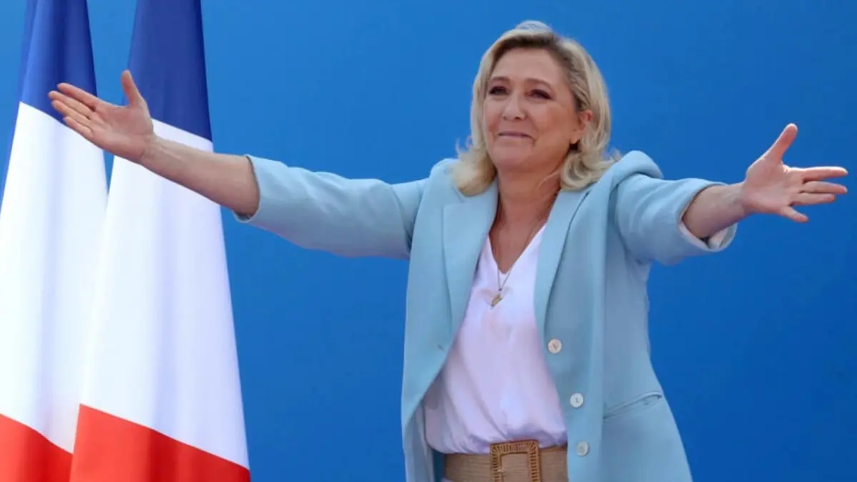 استطلاع: زعيمة اليمين المتطرف تكتسح نوايا التصويت في فرنسا