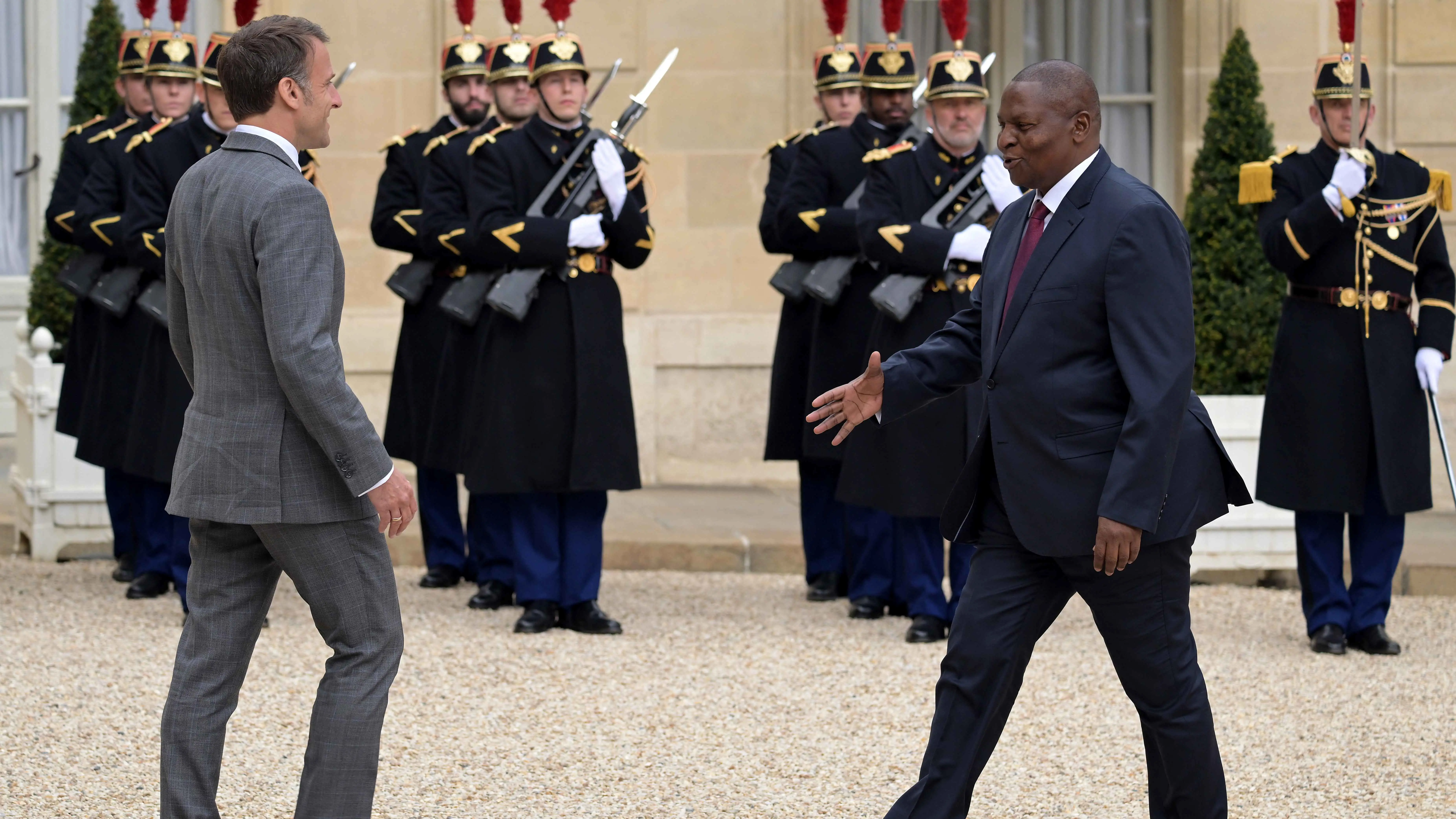 لمواجهة المد الروسي.. الغرب يسعى لإعادة صياغة علاقته مع أفريقيا الوسطى