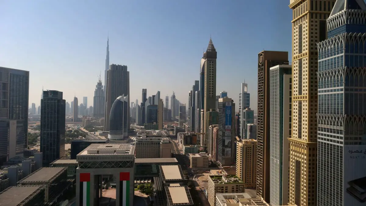 بورصتا الإمارات تغلقان على ارتفاع وسط آمال إنهاء التشديد النقدي