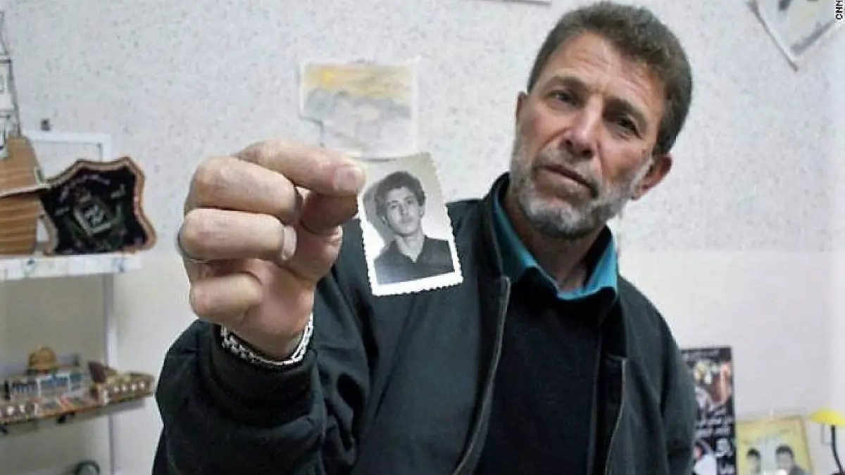 عميد أسرى فلسطين يدخل عامه الأربعين في سجون الاحتلال