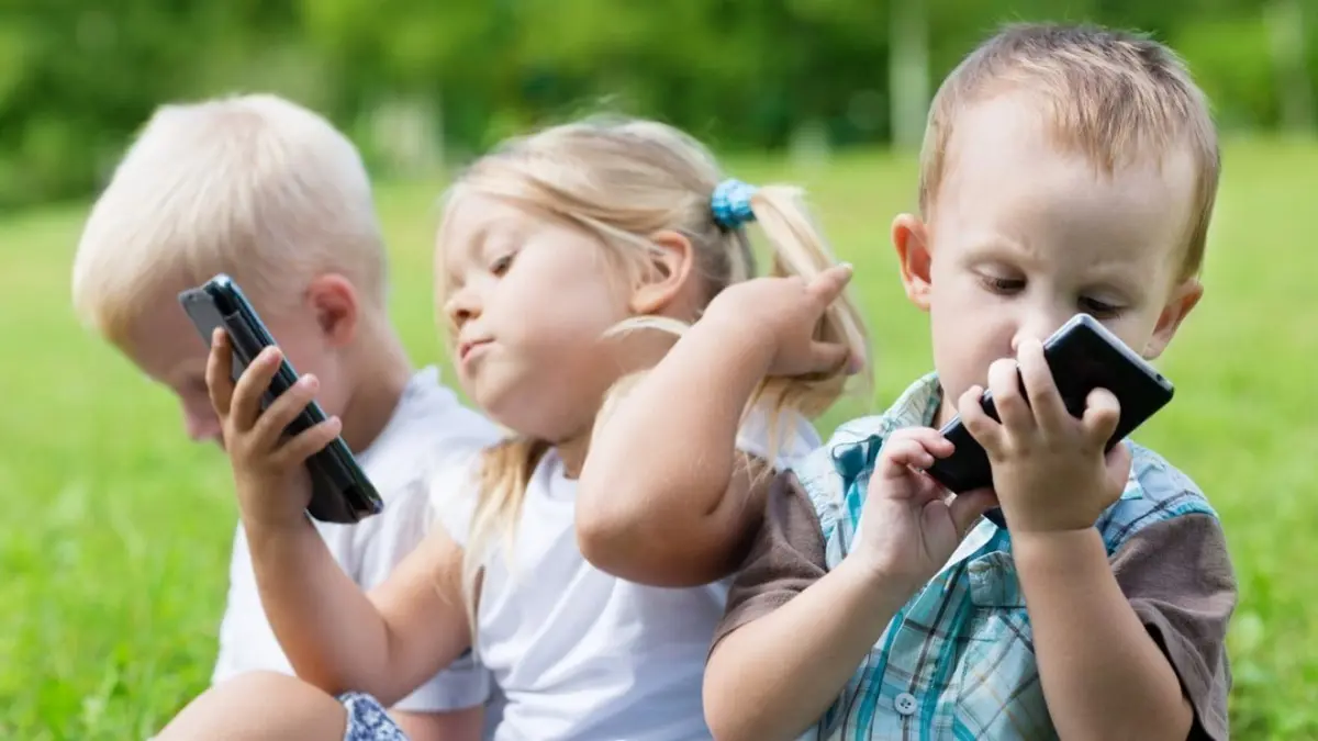 5 طرق لإبعاد الأطفال عن شاشات الأجهزة الذكية