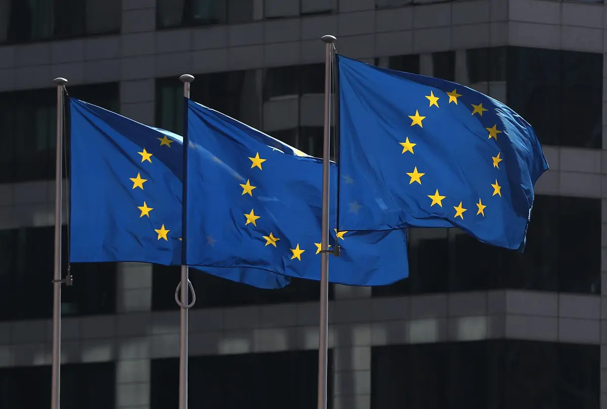 الاتحاد الأوروبي يوسع حملته الرقمية لتشكيل عالم إلكتروني آمن