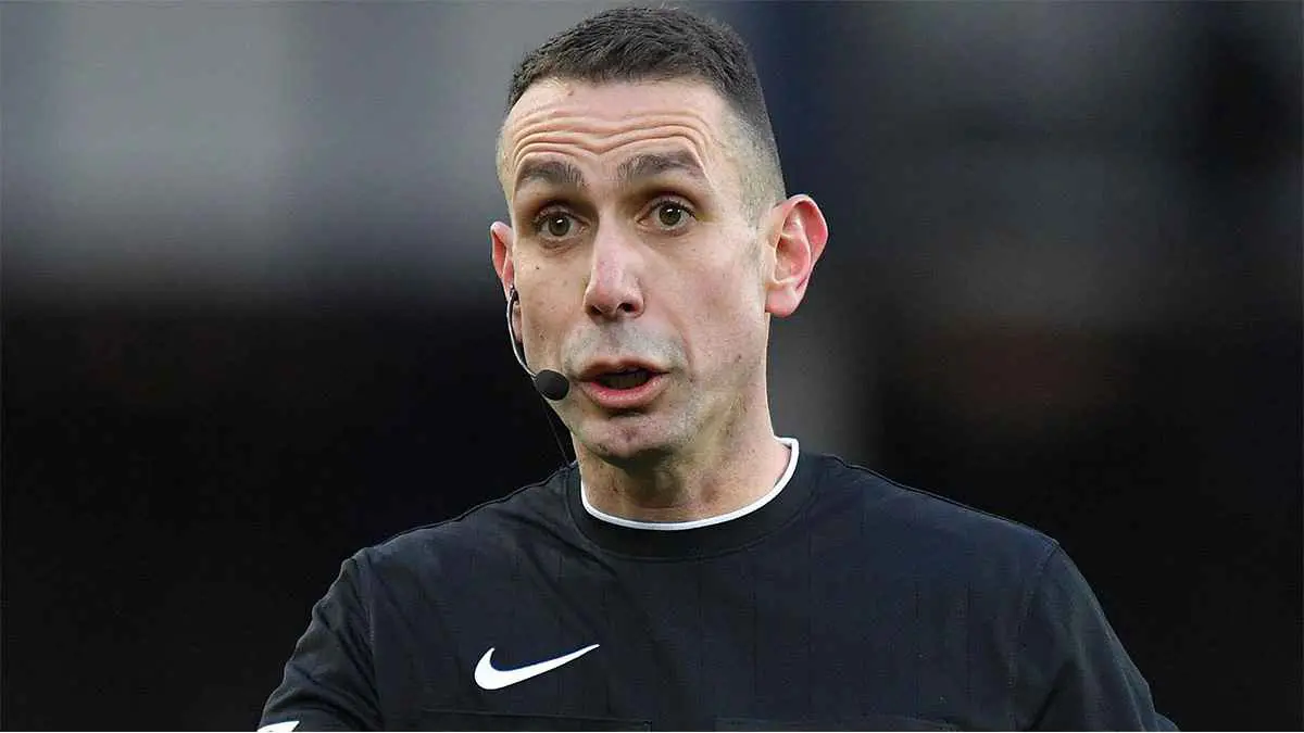 بسبب يورغن كلوب.. الاتحاد الإنجليزي يوجه اتهامات للحكم "ديفيد كوت"