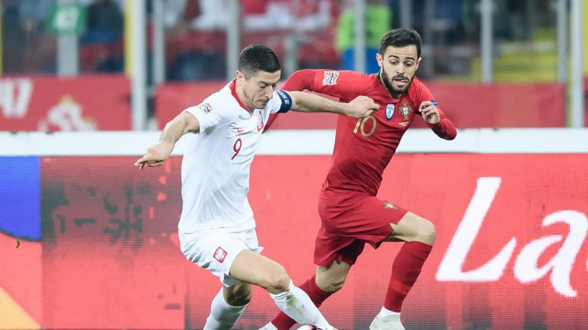 على رأسهم ليفاندوفسكي وبرناردو سيلفا.. برشلونة يستهدف ضم 7 لاعبين جدد