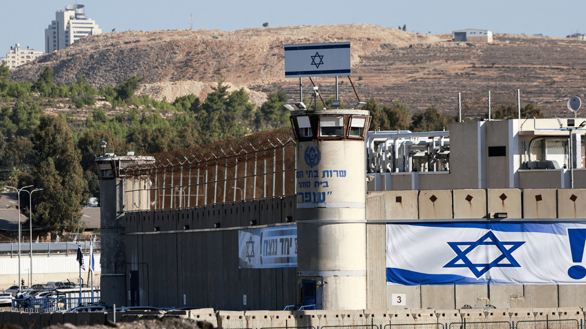نادي الأسير لـ "إرم نيوز": إسرائيل تصعّد تنكيلها بالأسيرات الفلسطينيات