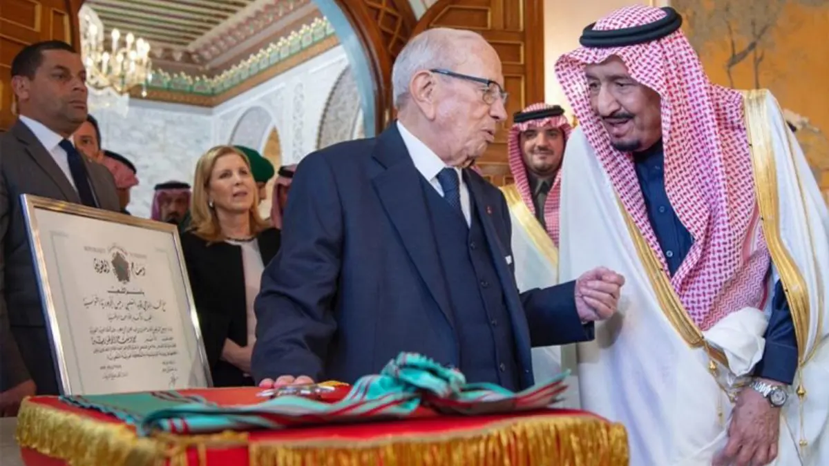 تونس تمنح الملك سلمان الدكتوراة الفخرية من جامعة القيروان