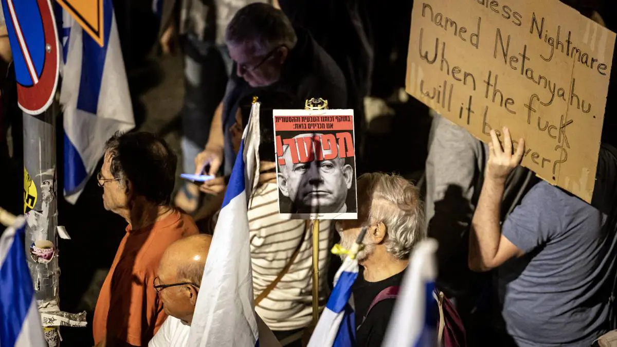 آلاف الإسرائيليين يتظاهرون من أجل الرهائن: "نتنياهو مسؤول ومذنب"