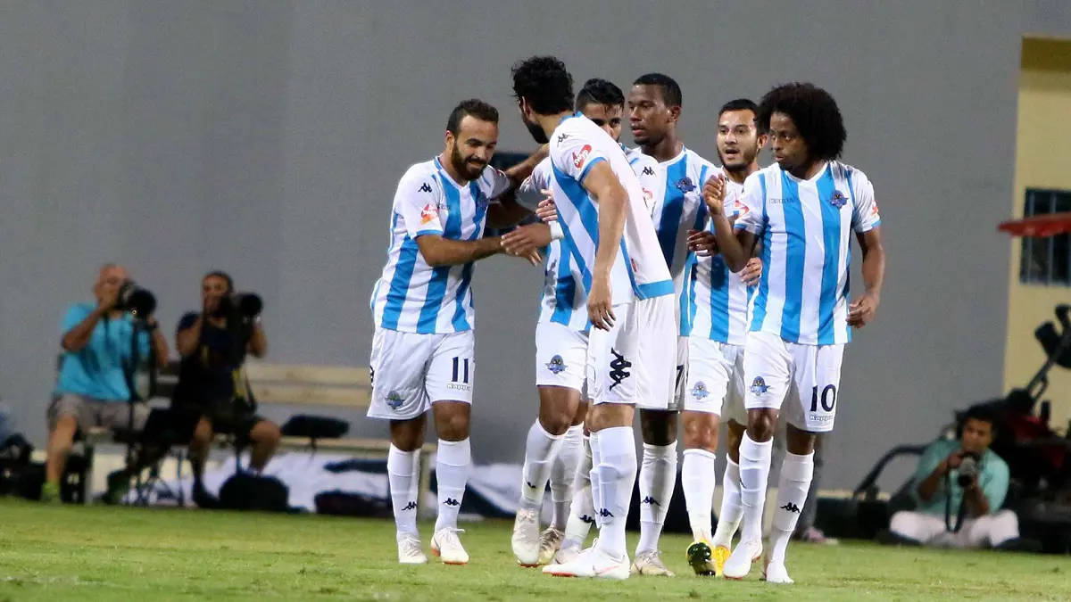 بيراميدز للأهلي والزمالك: 5 لاعبين ممنوعون من البيع