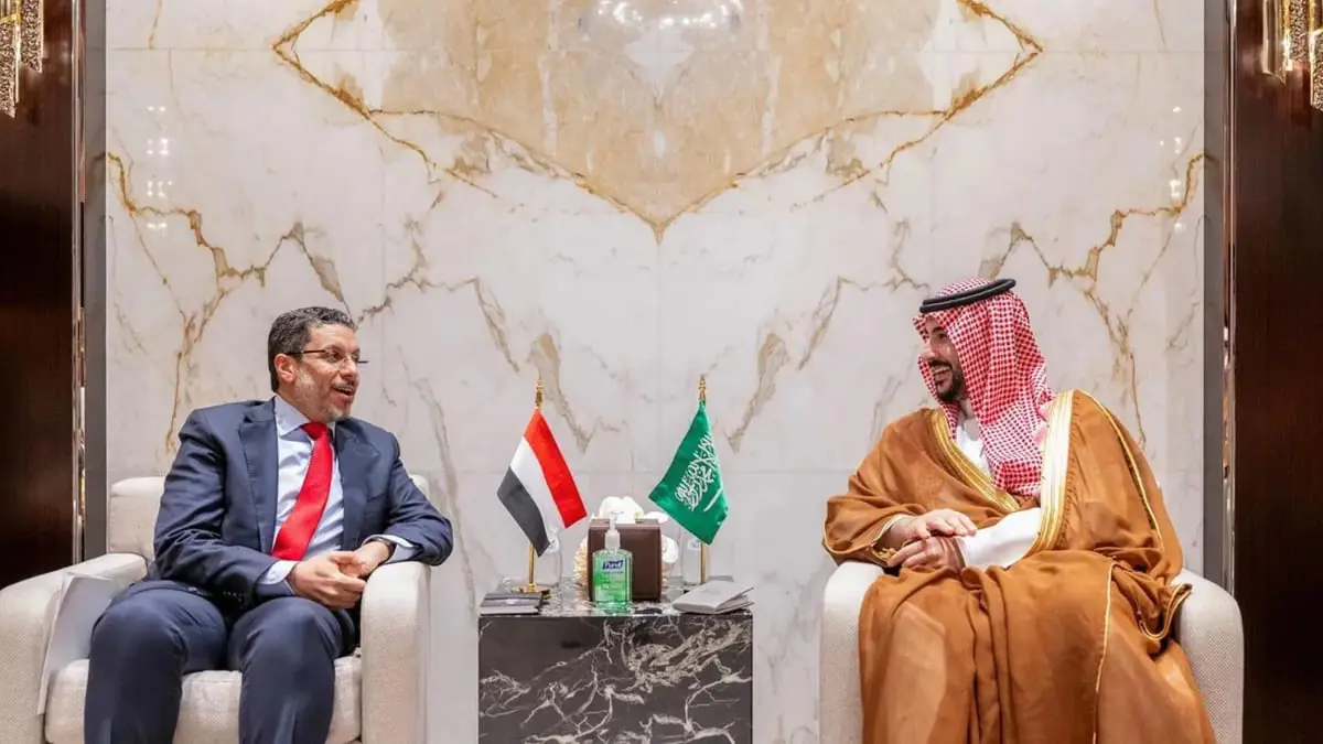 وزير الدفاع السعودي يؤكد موقف المملكة الثابت بدعم اليمن