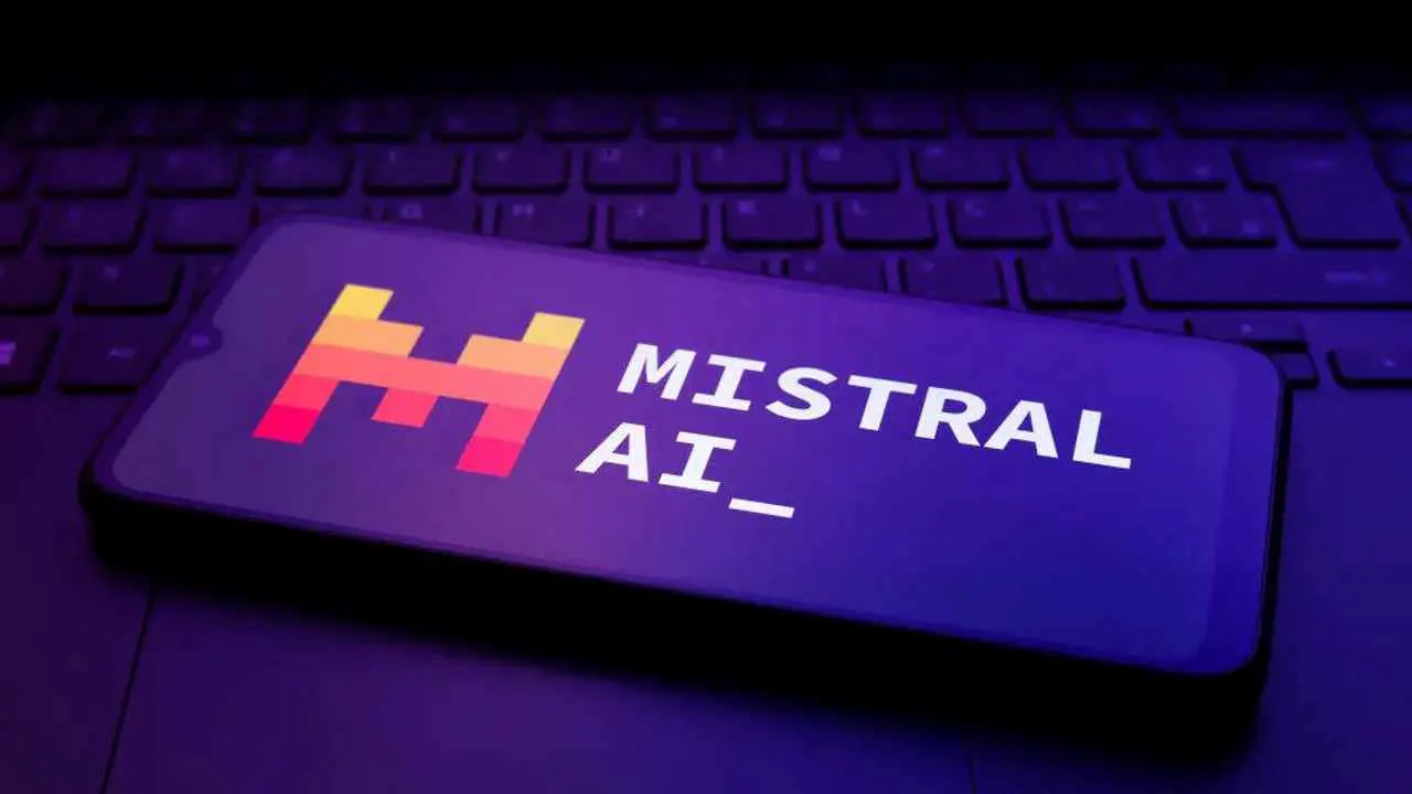 منافس قوي لنماذج الذكاء الاصطناعي الكبرى.. من هي Mistral AI؟