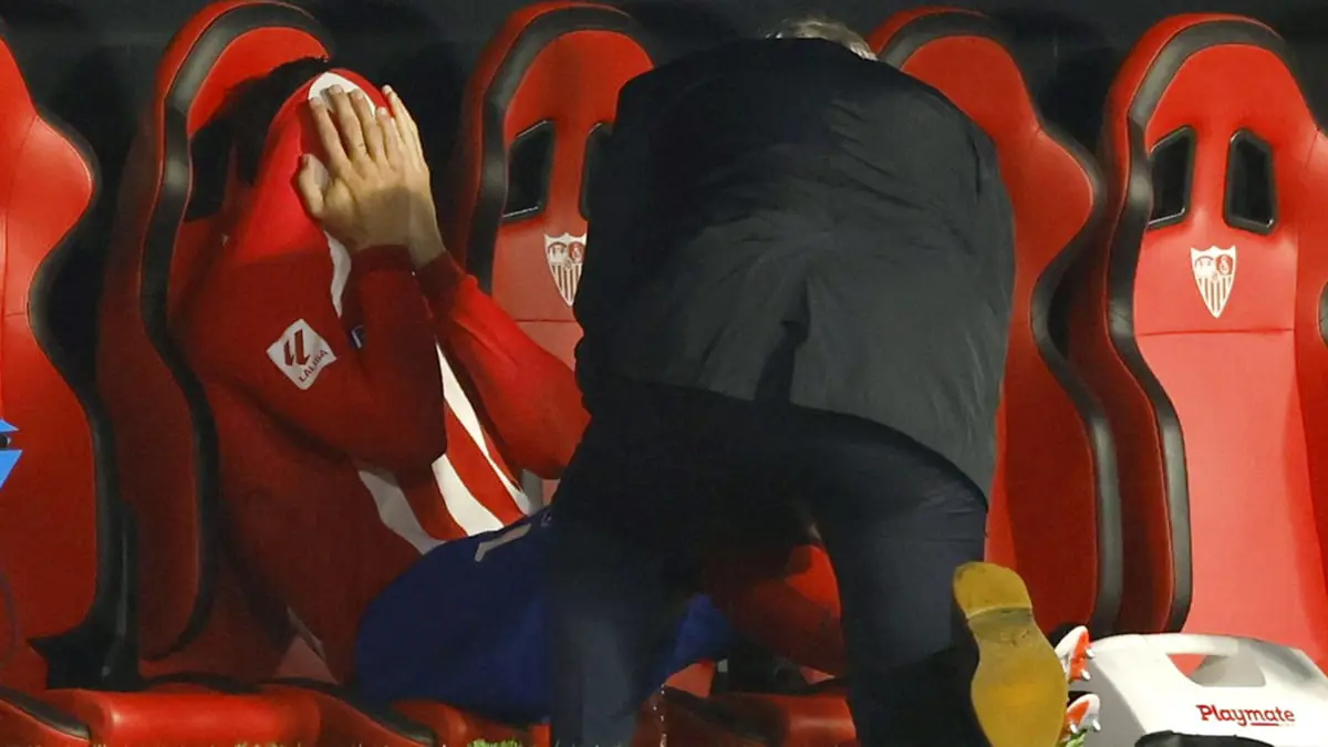 ألفارو موراتا يبكي بعد إصابته أمام إشبيلية (فيديو)
