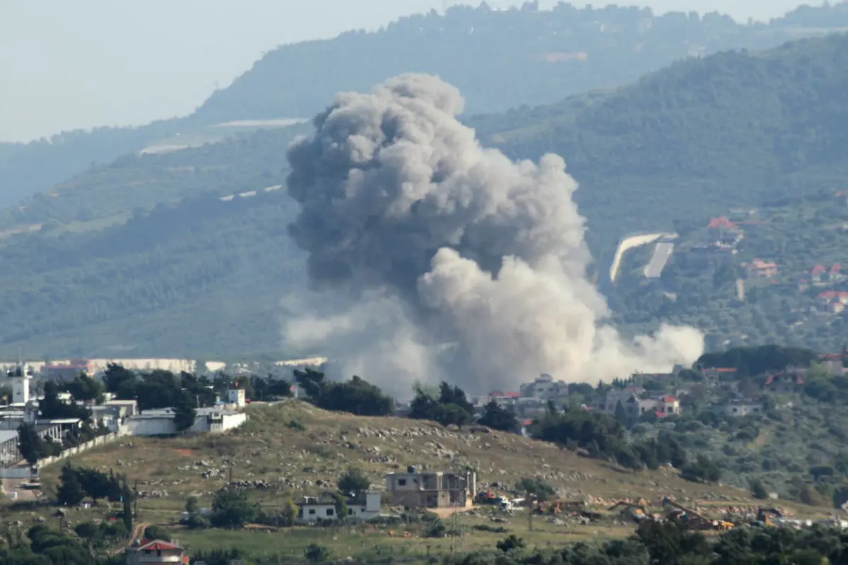 إسرائيل تصعّد وتقصف موقعين للجيش اللبناني وقوات اليونيفيل (فيديو)