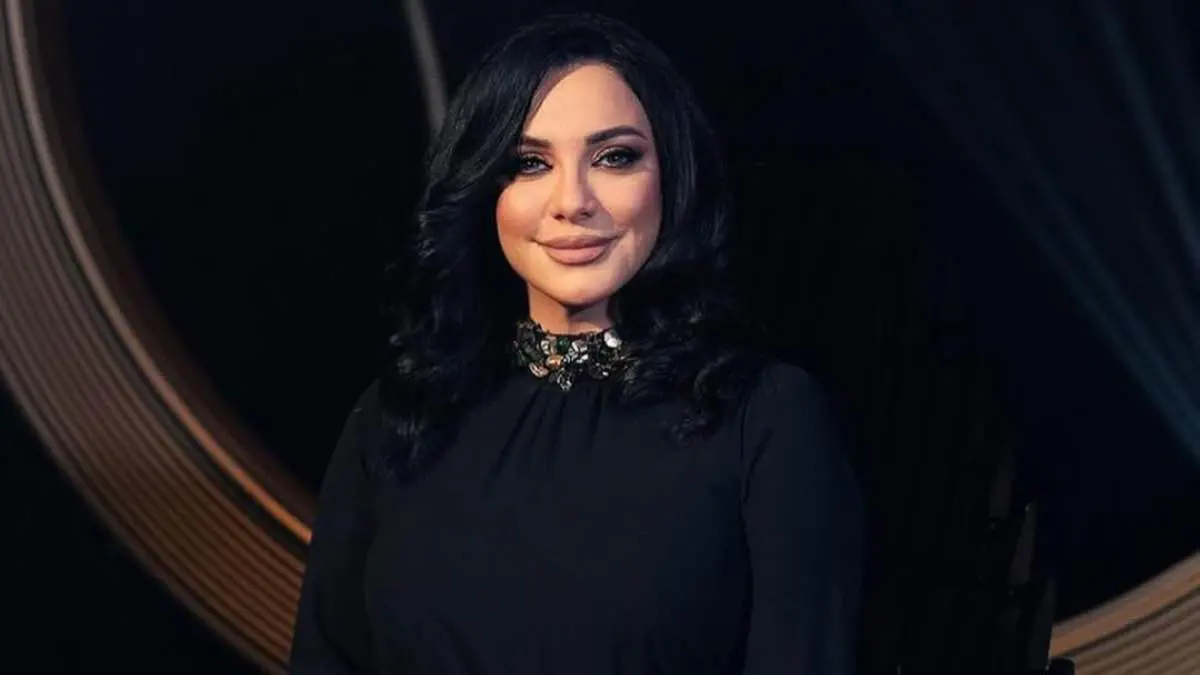 باللغة السريانية.. سلاف فواخرجي تعايد جمهورها برأس السنة الآشورية