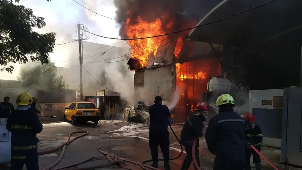 مصرع 3 نساء بحريق التهم مستشفى في كربلاء