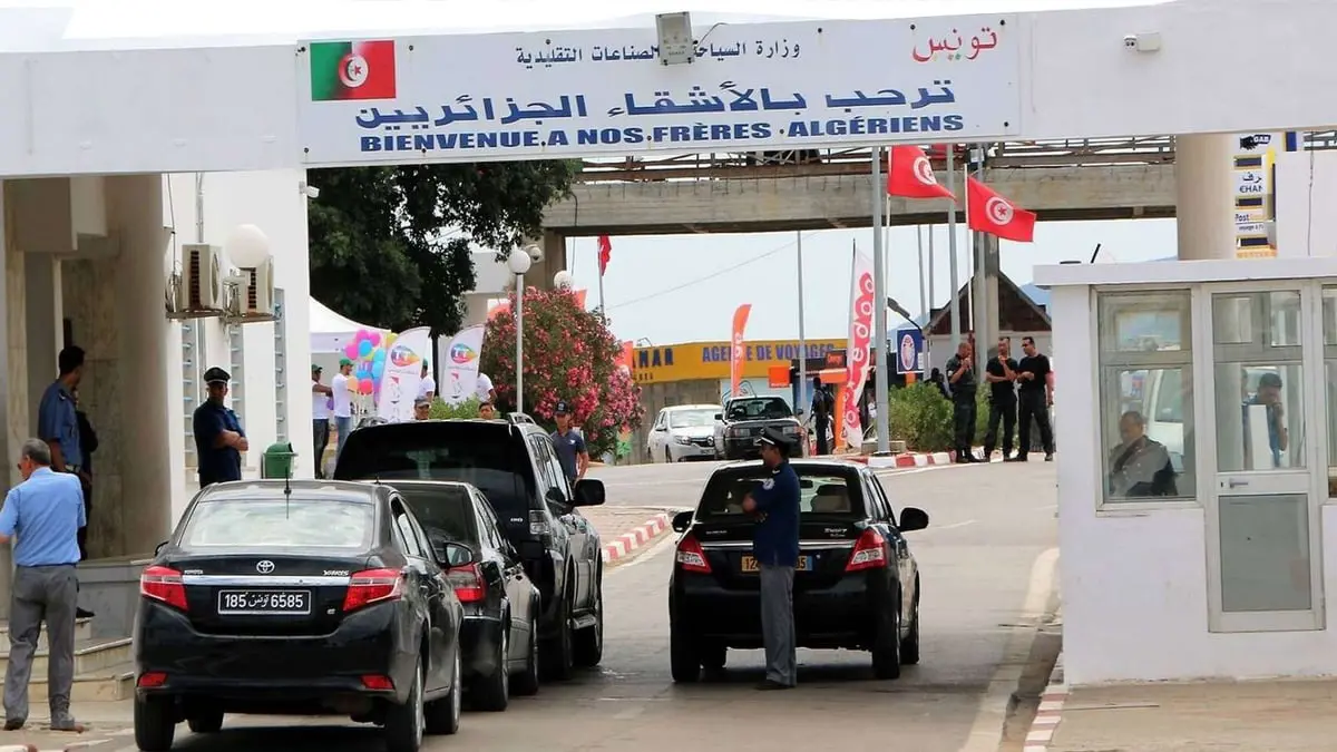 "خيبة أمل" تونسية بعد التوافد الضعيف للسياح الجزائريين