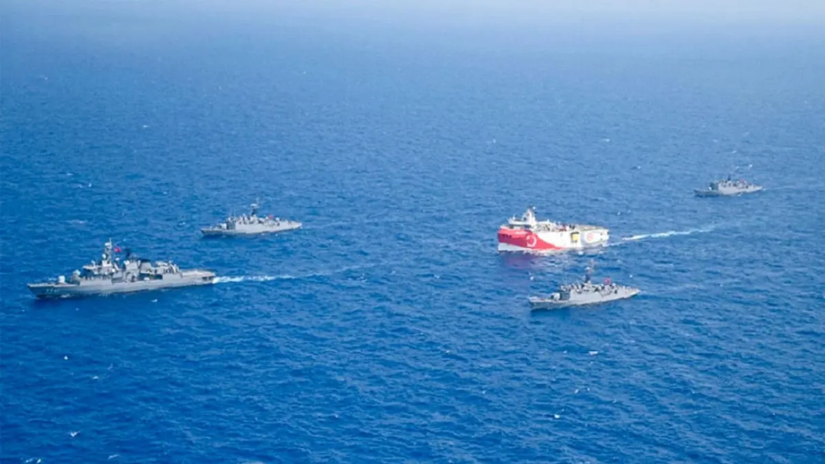 اليونان تتهم خفر السواحل التركي بـ"استفزازات" في بحر إيجه
