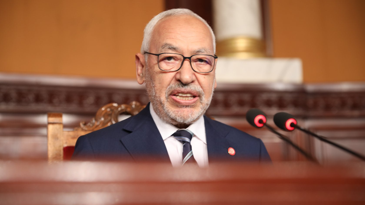 بعد توقيع نواب من قلب تونس على "اللائحة".. هل أصبحت إطاحة الغنوشي من رئاسة البرلمان "مسألة وقت"؟