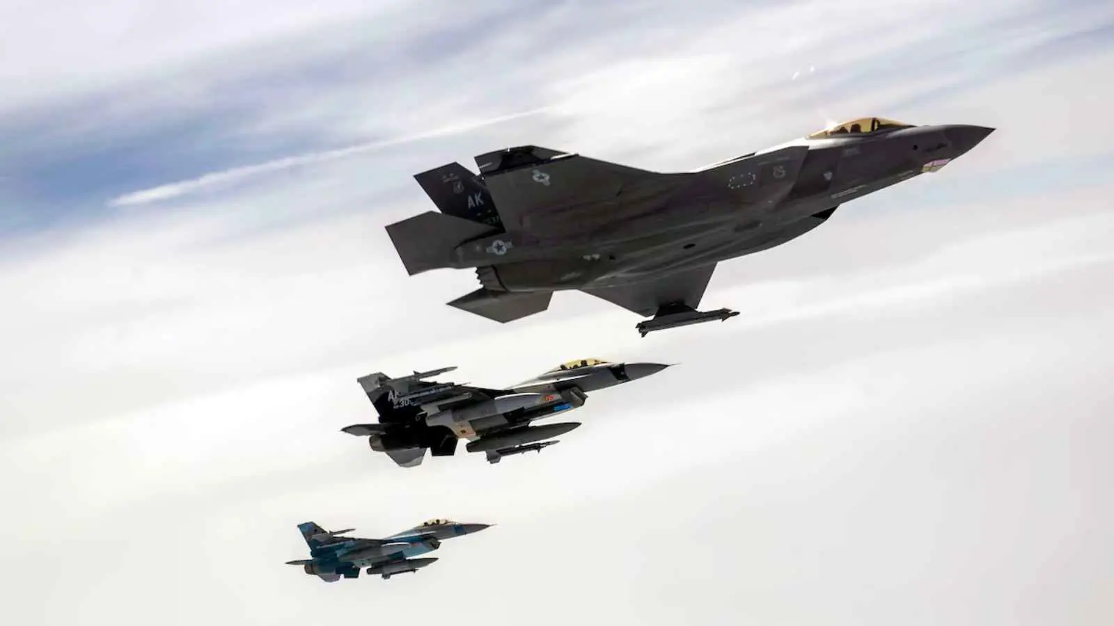 حرمان تركيا من امتلاك "F-35".. رهان إسرائيلي لحسم النفوذ الجوي في سوريا