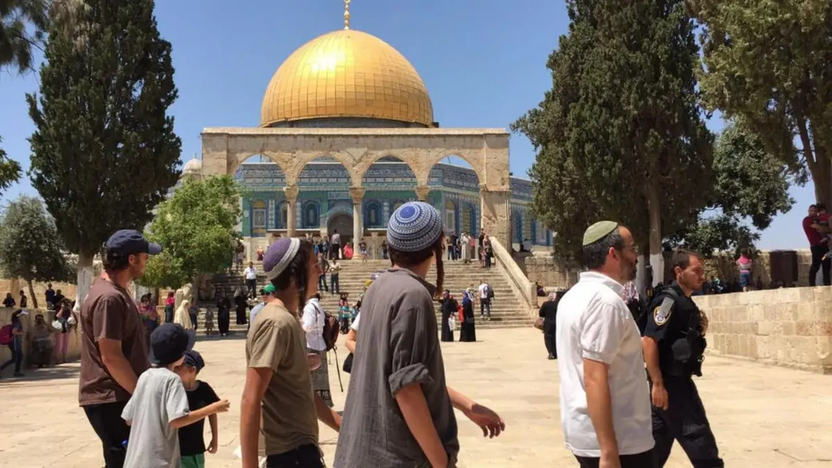 حراك سياسي دبلوماسي فلسطيني أردني لمنع التصعيد في المسجد الأقصى