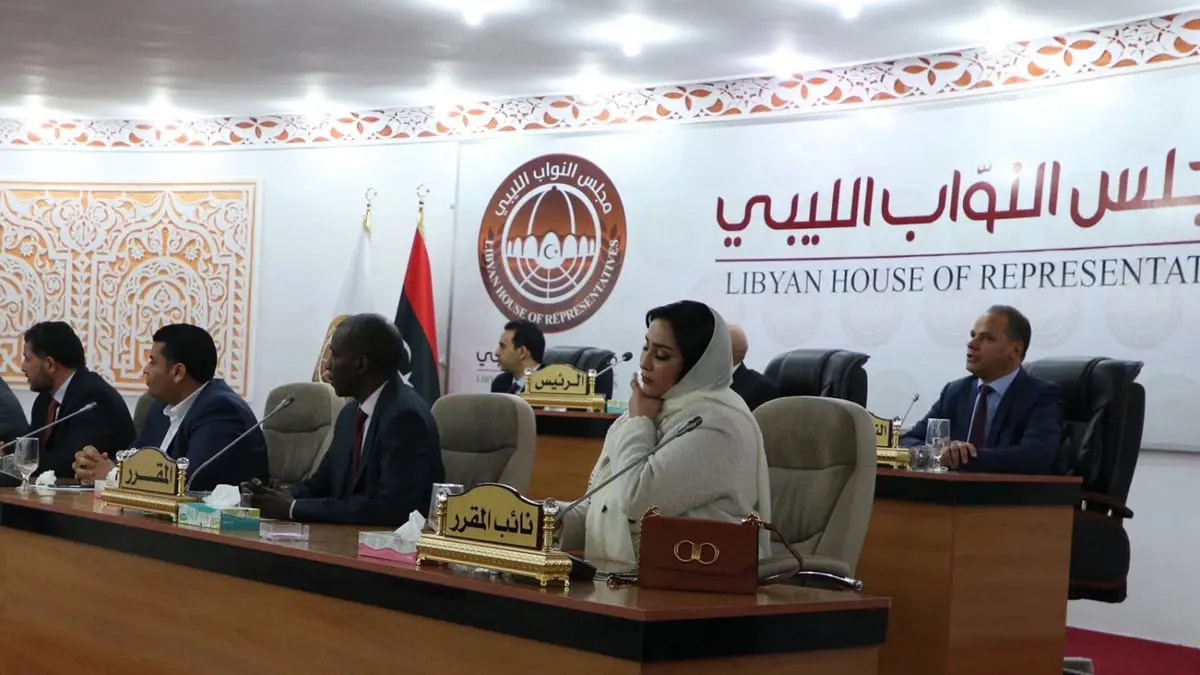 هل يشكل البرلمان الليبي حكومة "ثالثة" لحل" أزمة الحكومتين"؟
