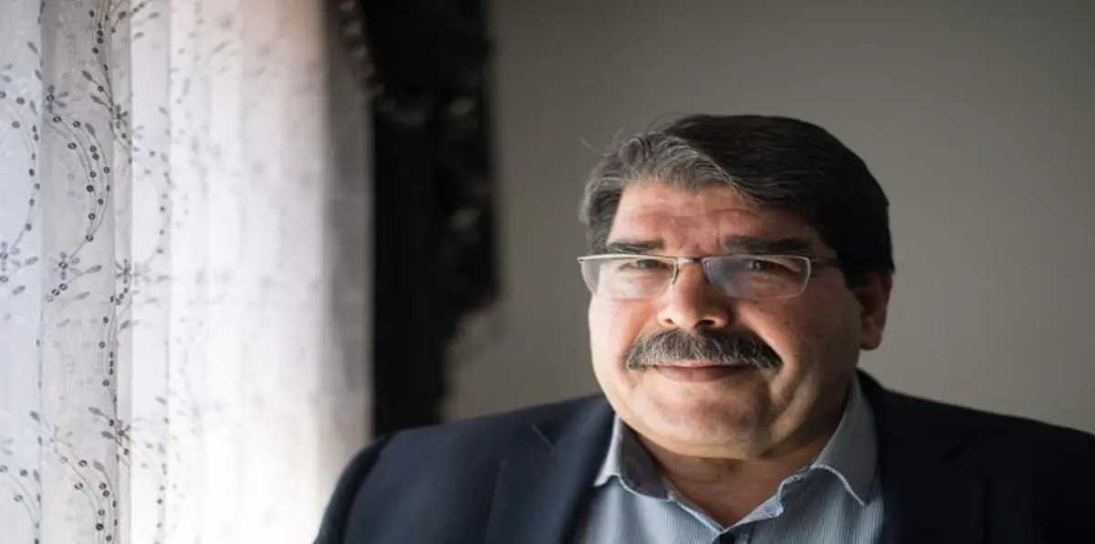 بالفيديو.. الزعيم الكردي صالح مسلم يحاضر بجامعة كامبريدج رغم المطاردة التركية