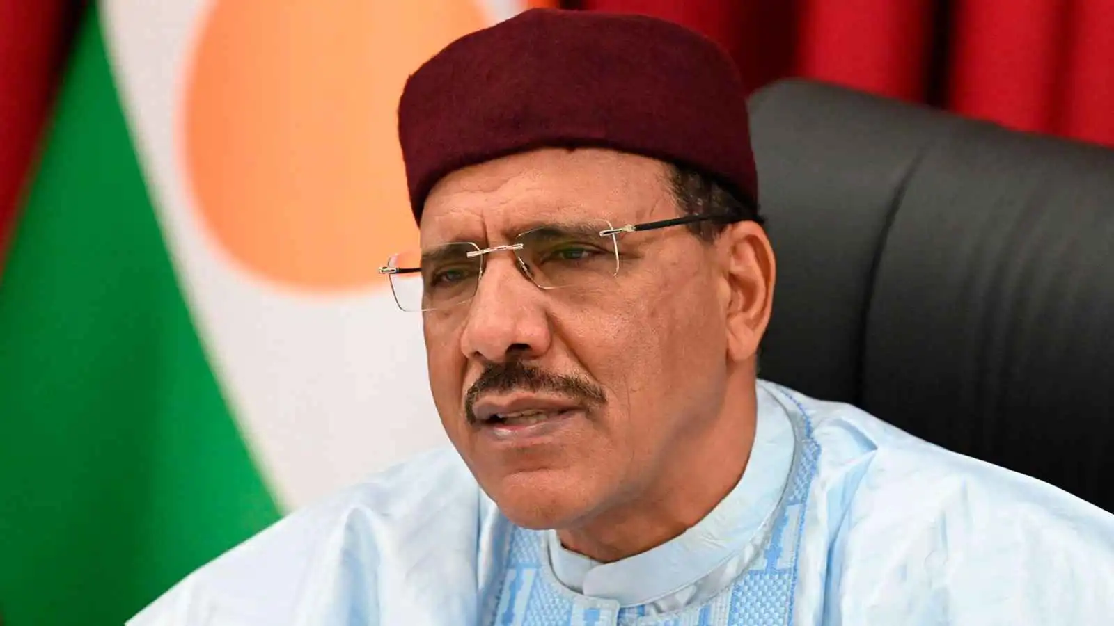 النيجر.. الكشف عن كواليس جهود دبلوماسية لتحرير محمد بازوم