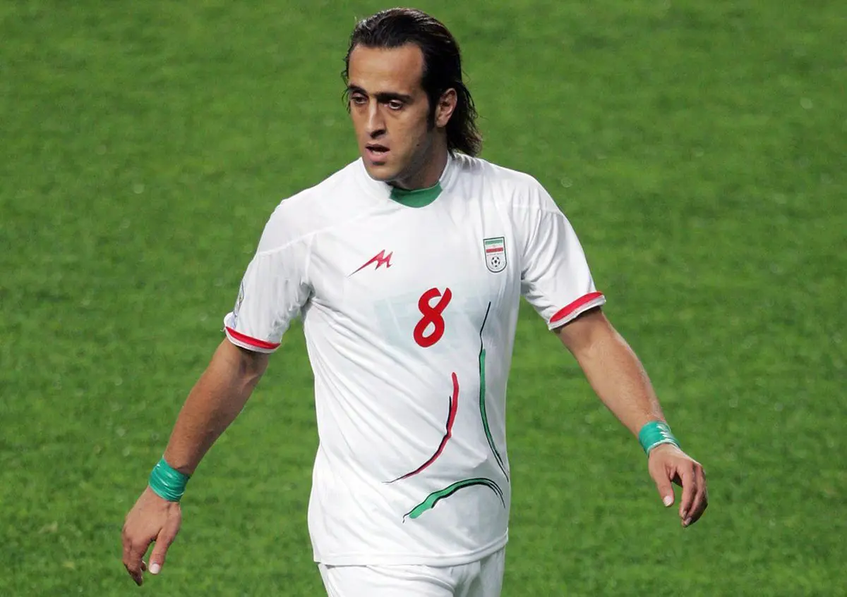 علي كريمي مع منتخب إيران في كأس العالم