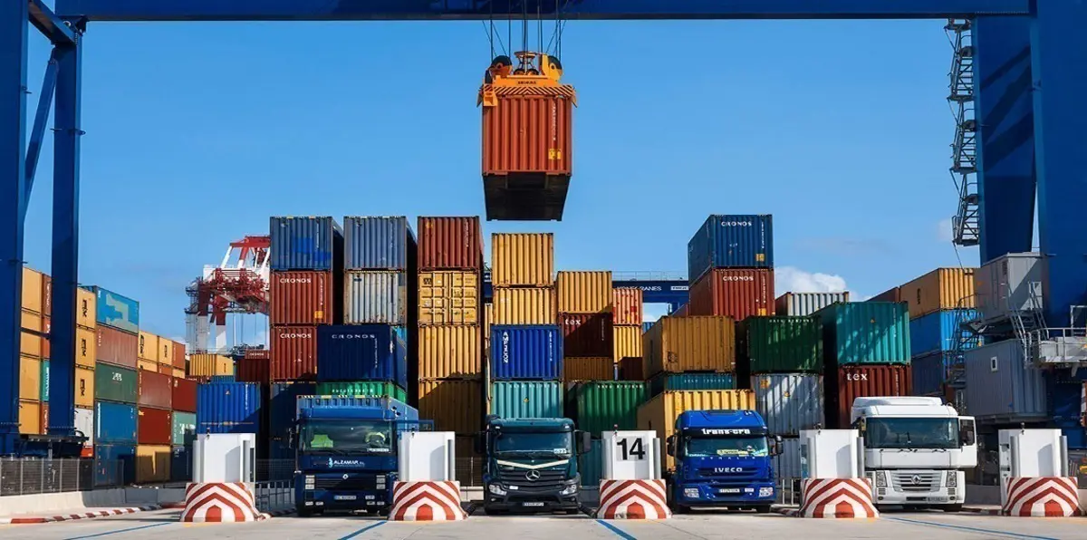 عجز تجارة الأردن يصعد 9.9% في 2017