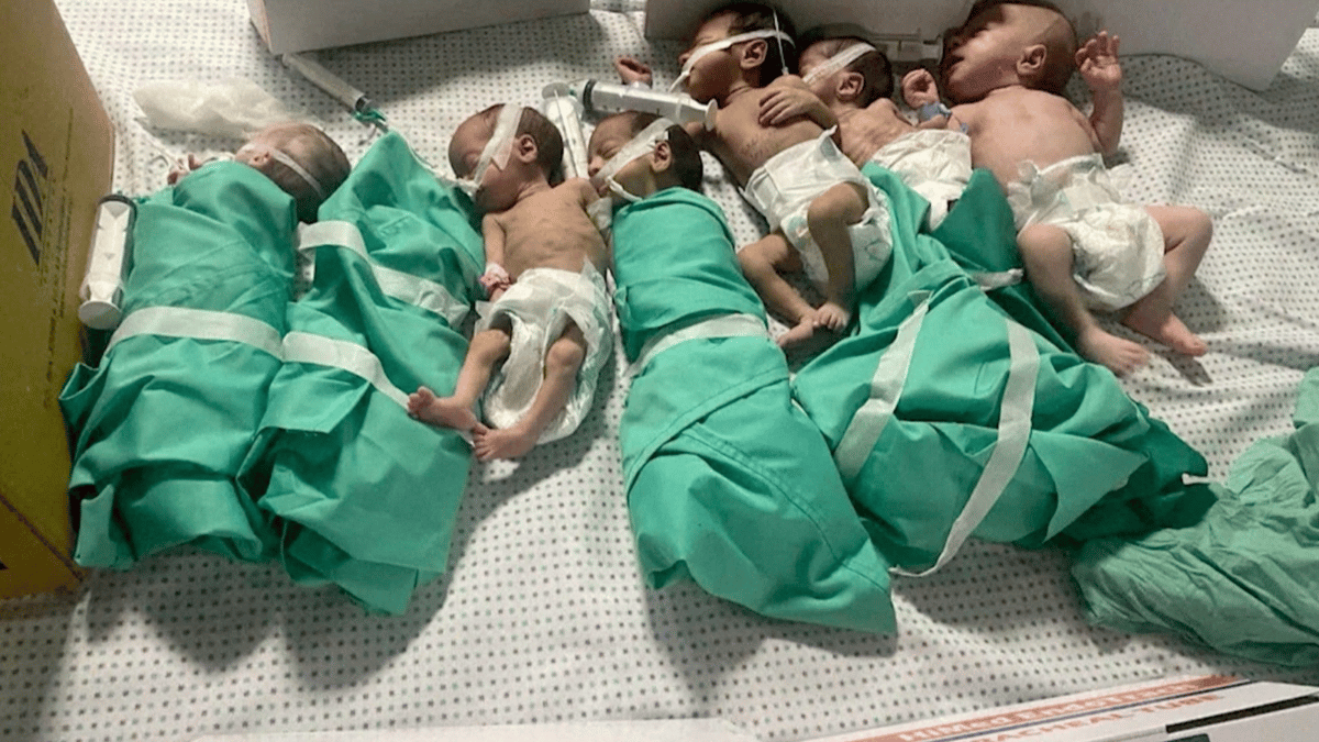 إسرائيل: ننسق لتوفير حضانات من أجل النقل المحتمل لخدج من مستشفى الشفاء بغزة